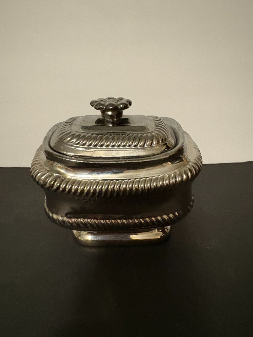 English Rope Pattern Silver Luster Sugar Bowl.